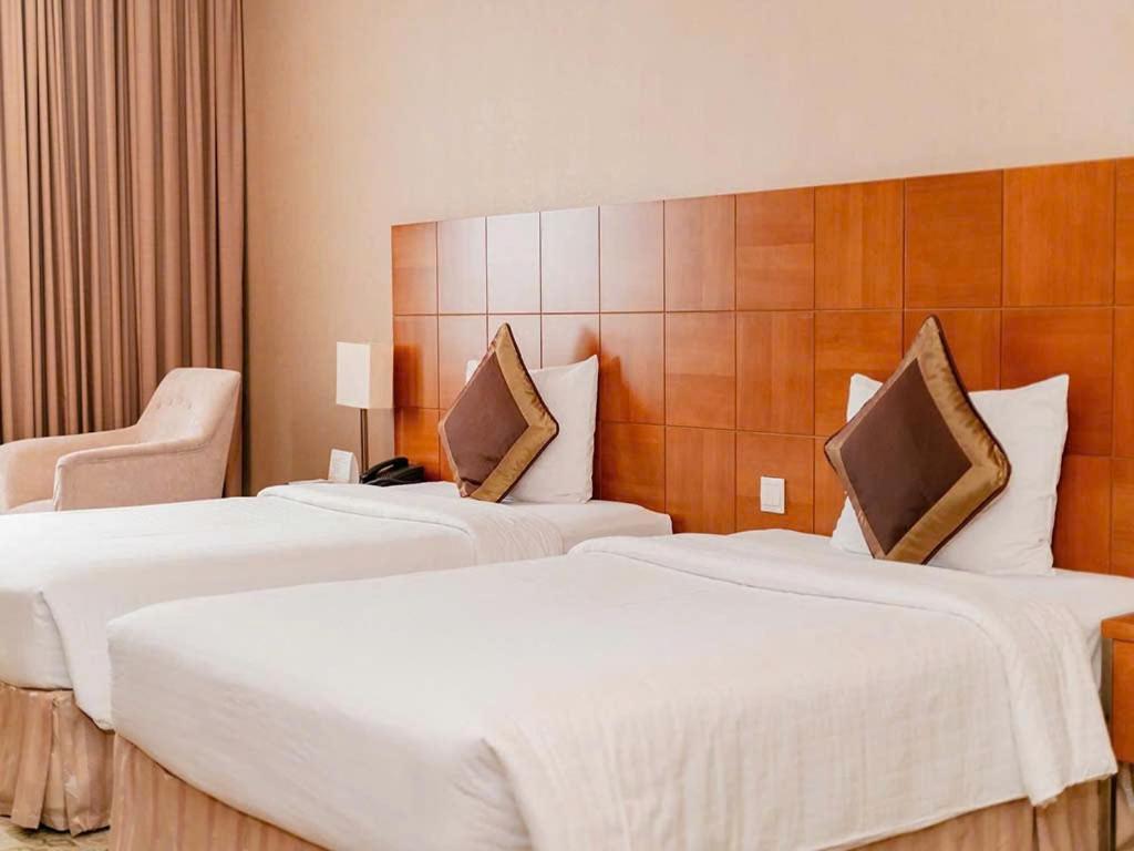 Aurora Hotel Plaza Biên Hòa Extérieur photo